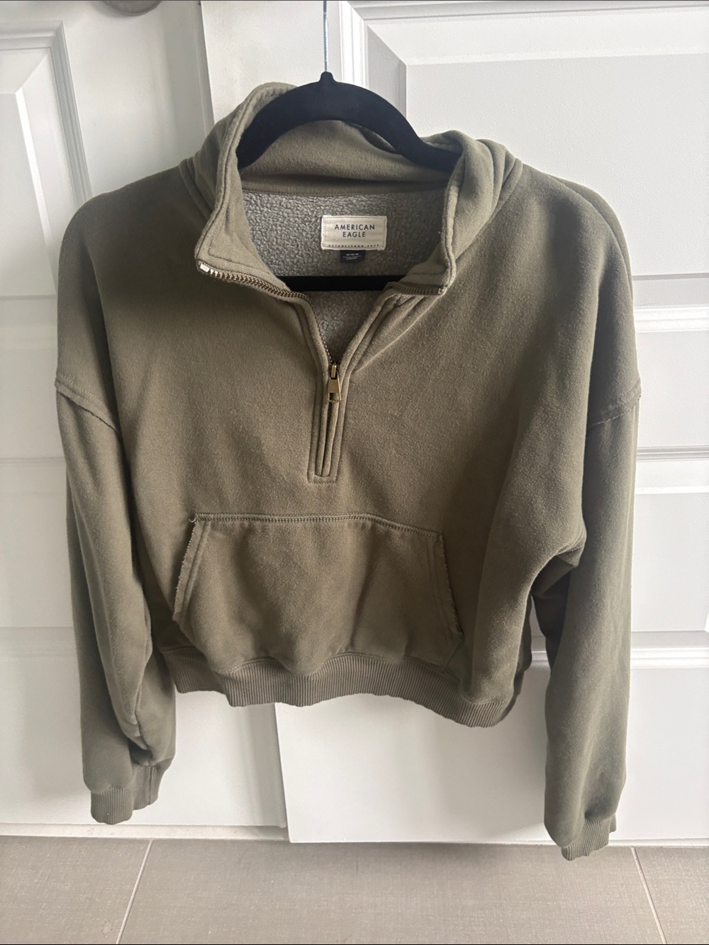 American Eagle Cropped Olive Green Quarter-Zip Fleece Pullover
